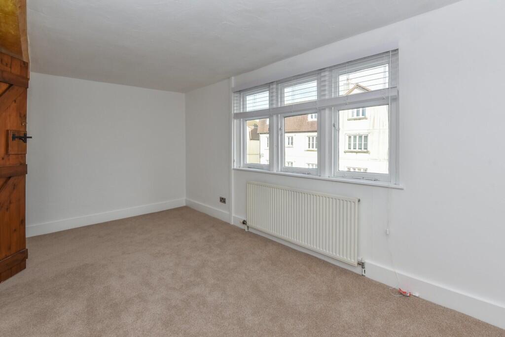 Terraced House in Chippenham