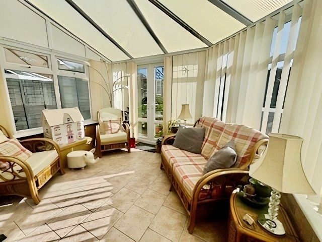 Detached House for sale in Hinckley, Frobisher Close, Hinckley, LE10 1UP