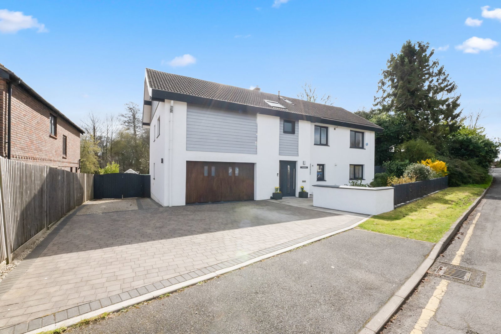 Detached House in Ashford