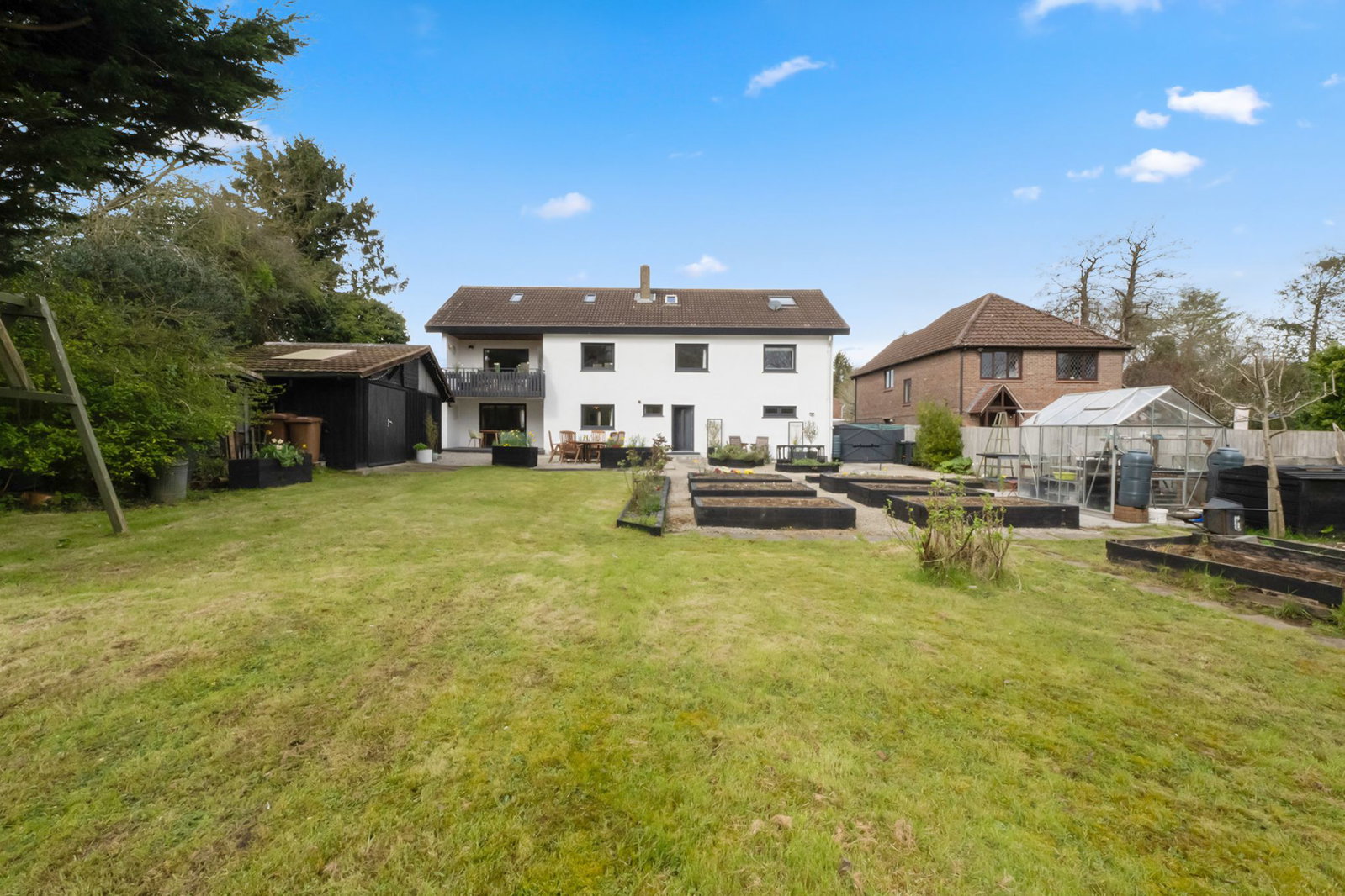 Detached House in Ashford