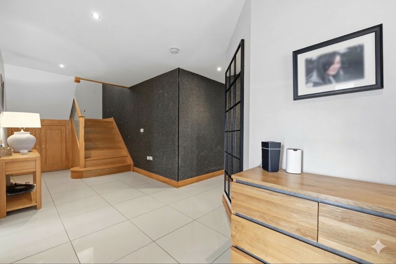 Detached House in Swansea