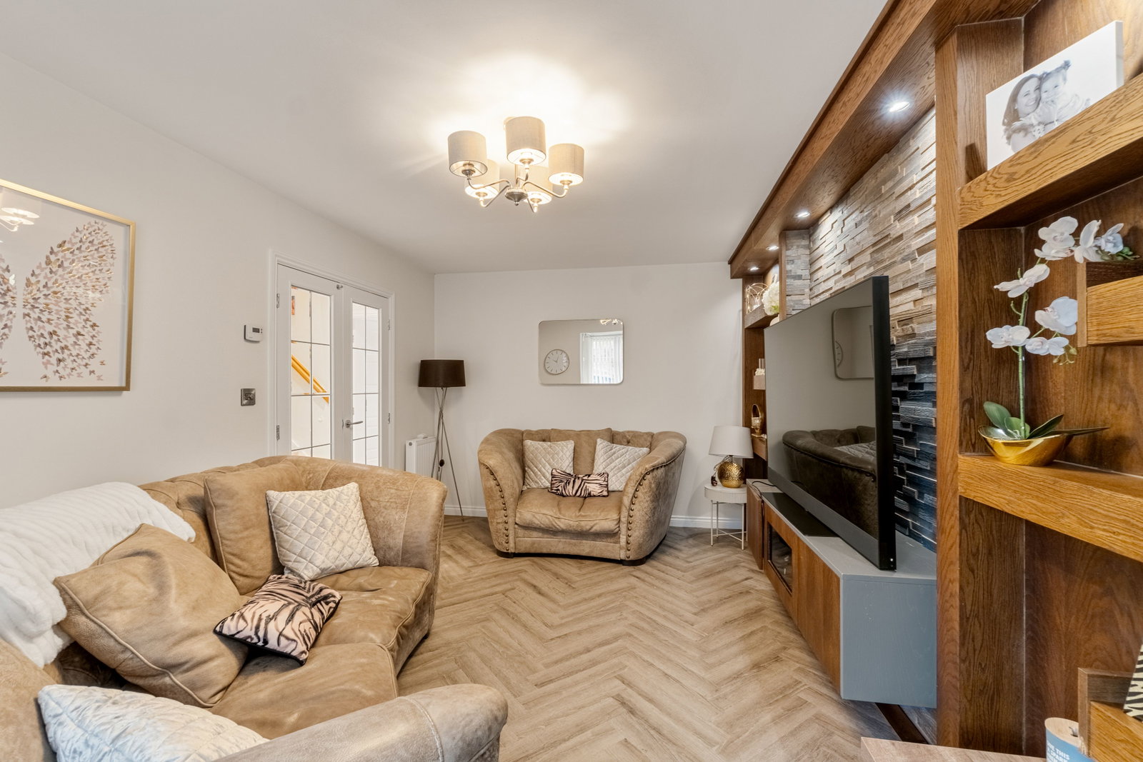 Detached House in Bradford