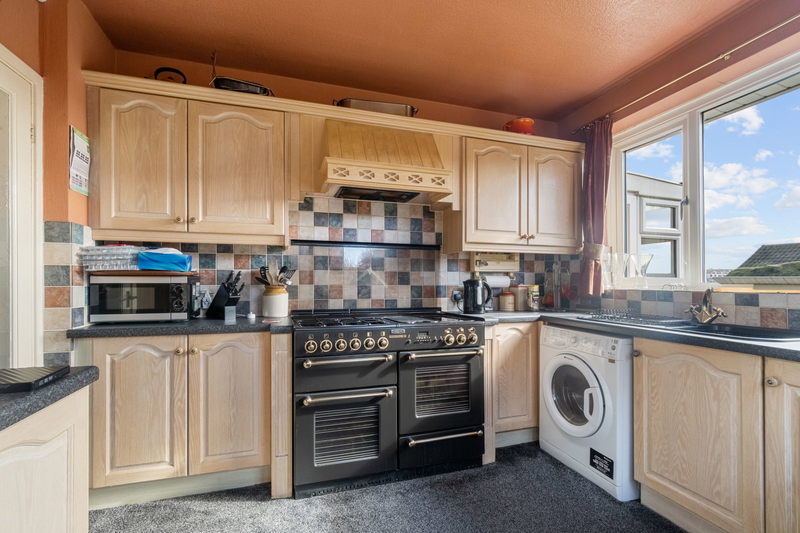 Semi Detached Bungalow in Brighouse