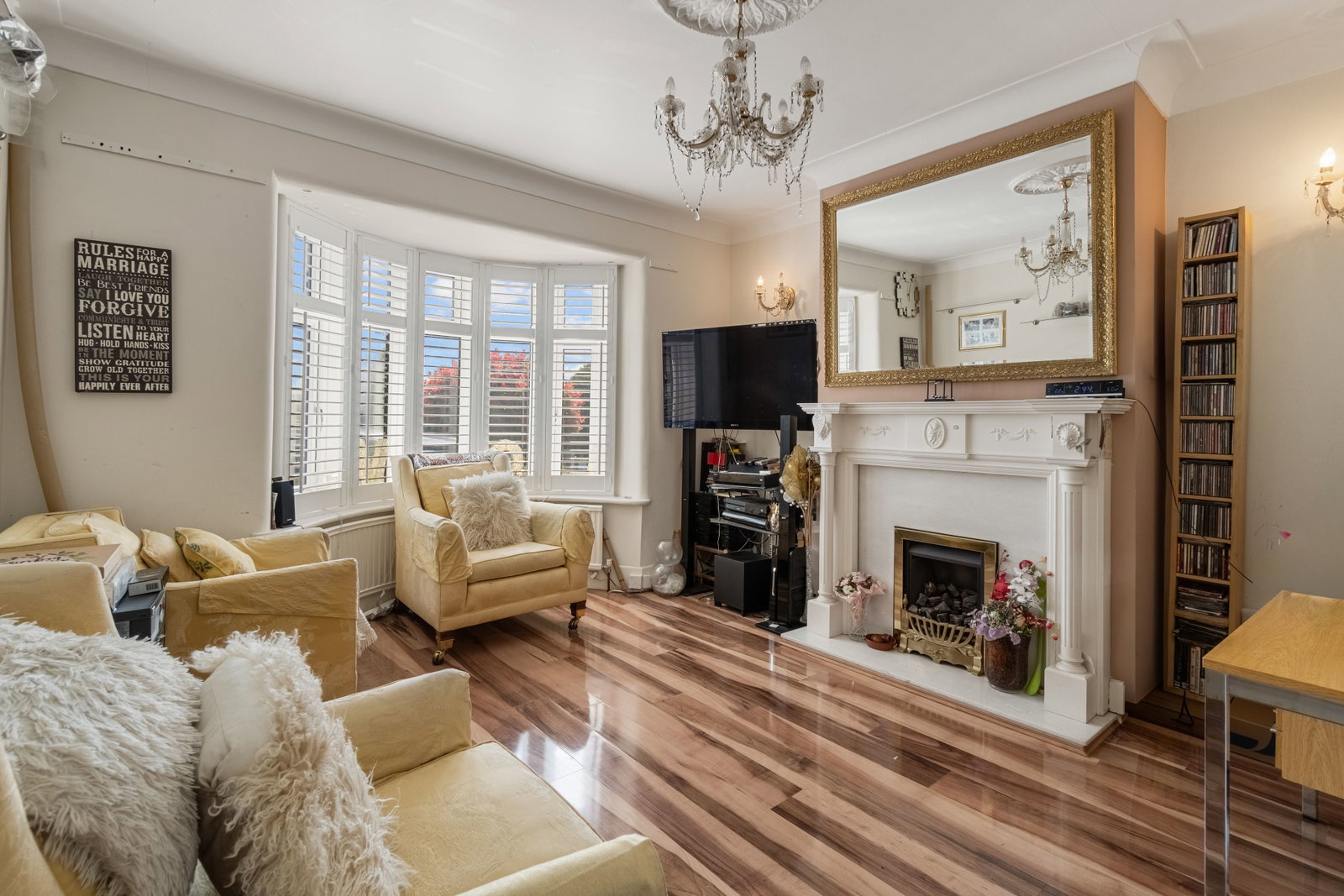 Semi Detached House in Huddersfield