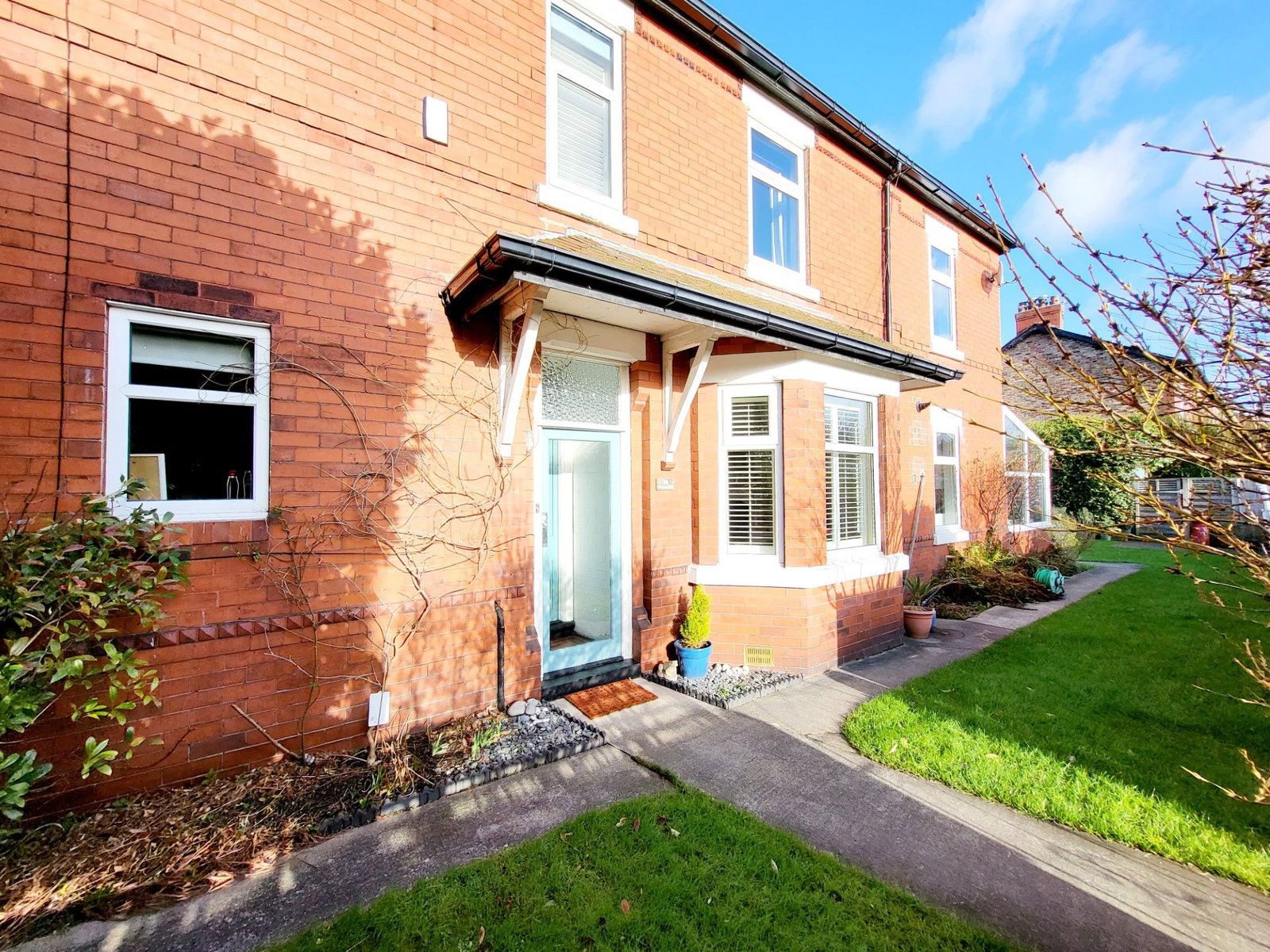 End Of Terrace House in Sale
