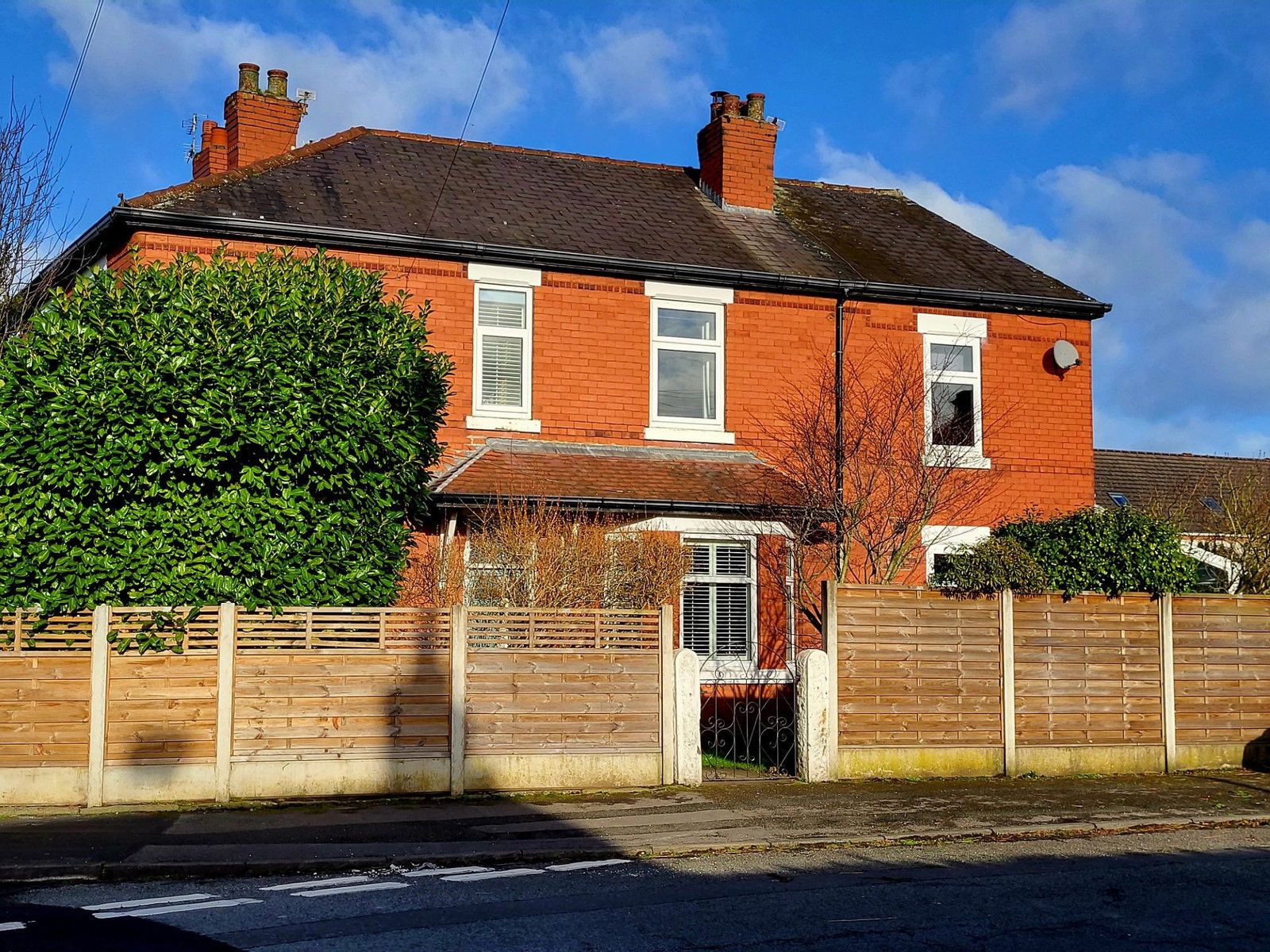 End Of Terrace House in Sale