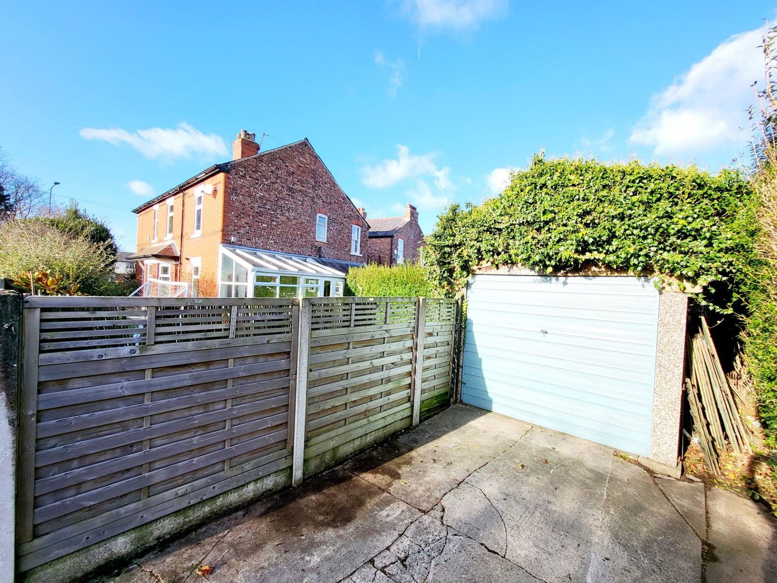 End Of Terrace House in Sale