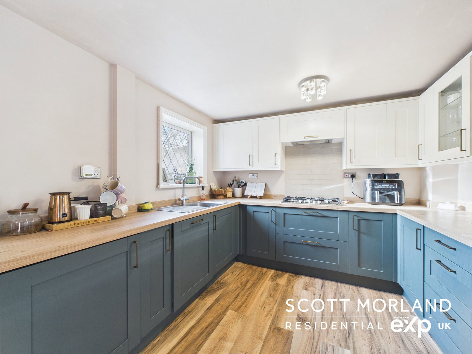 Detached House in Basingstoke