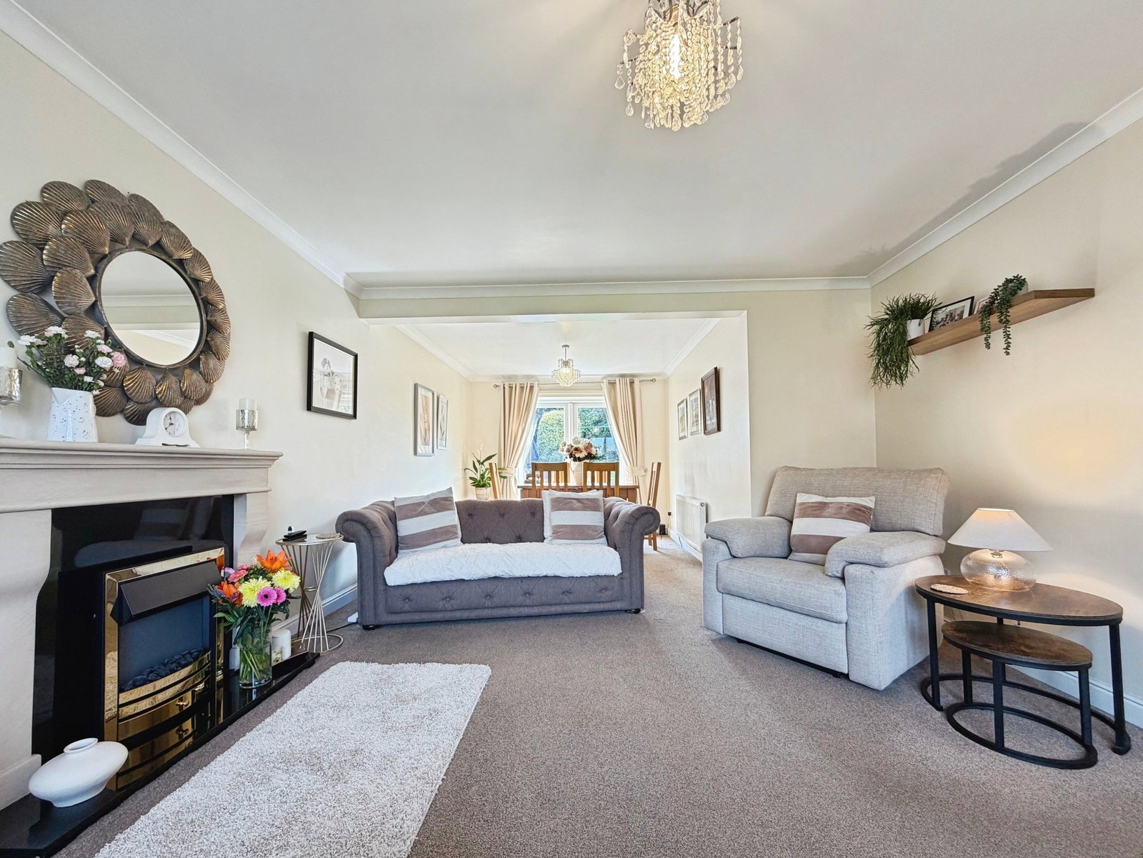 Semi Detached House in Brampton