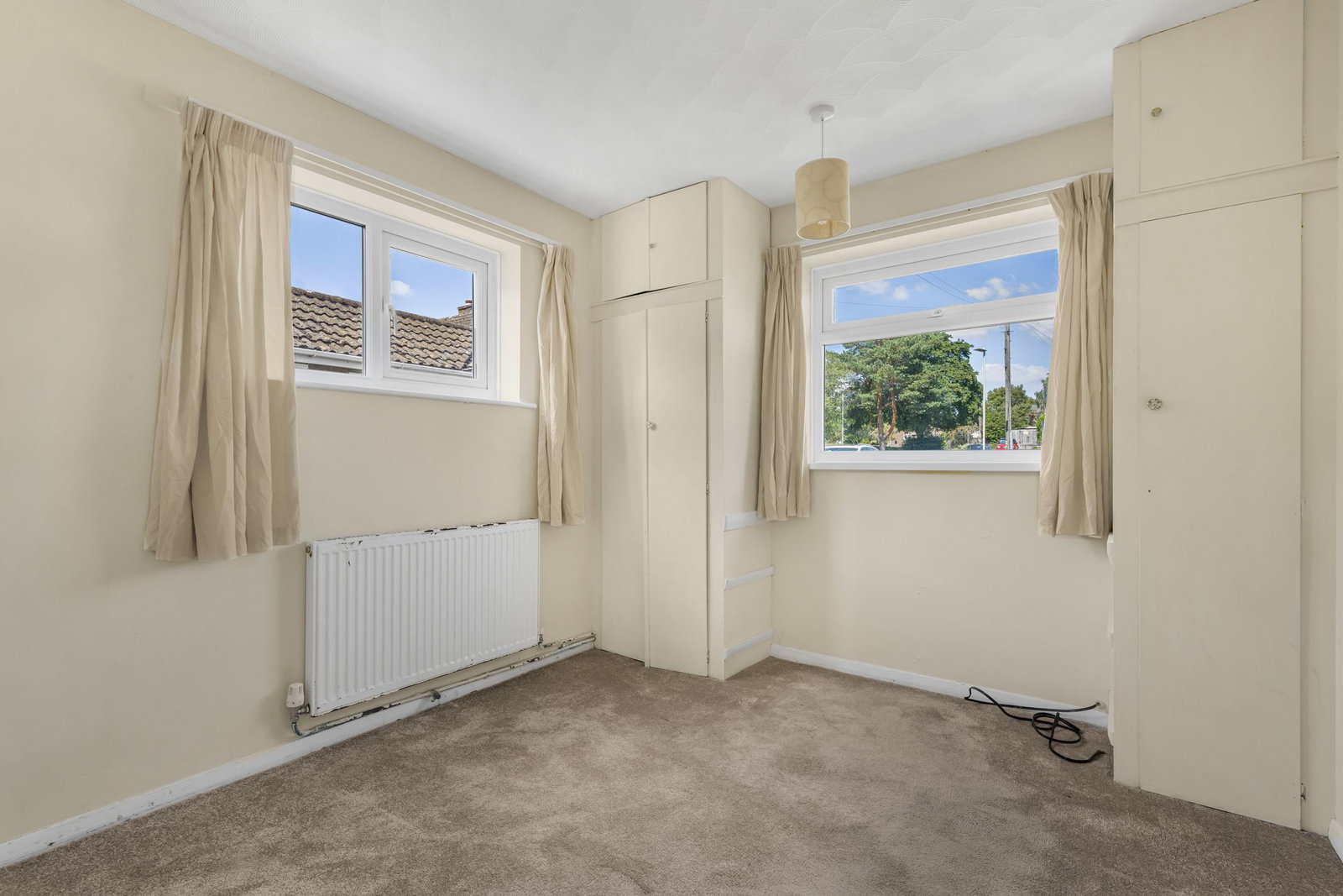 Semi Detached Bungalow in Cheltenham