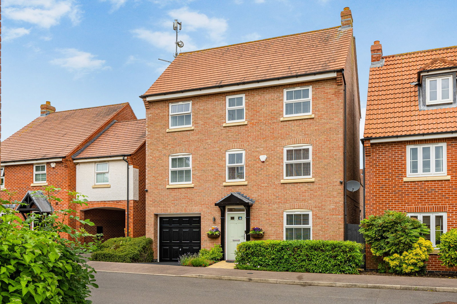 Detached House in Newark