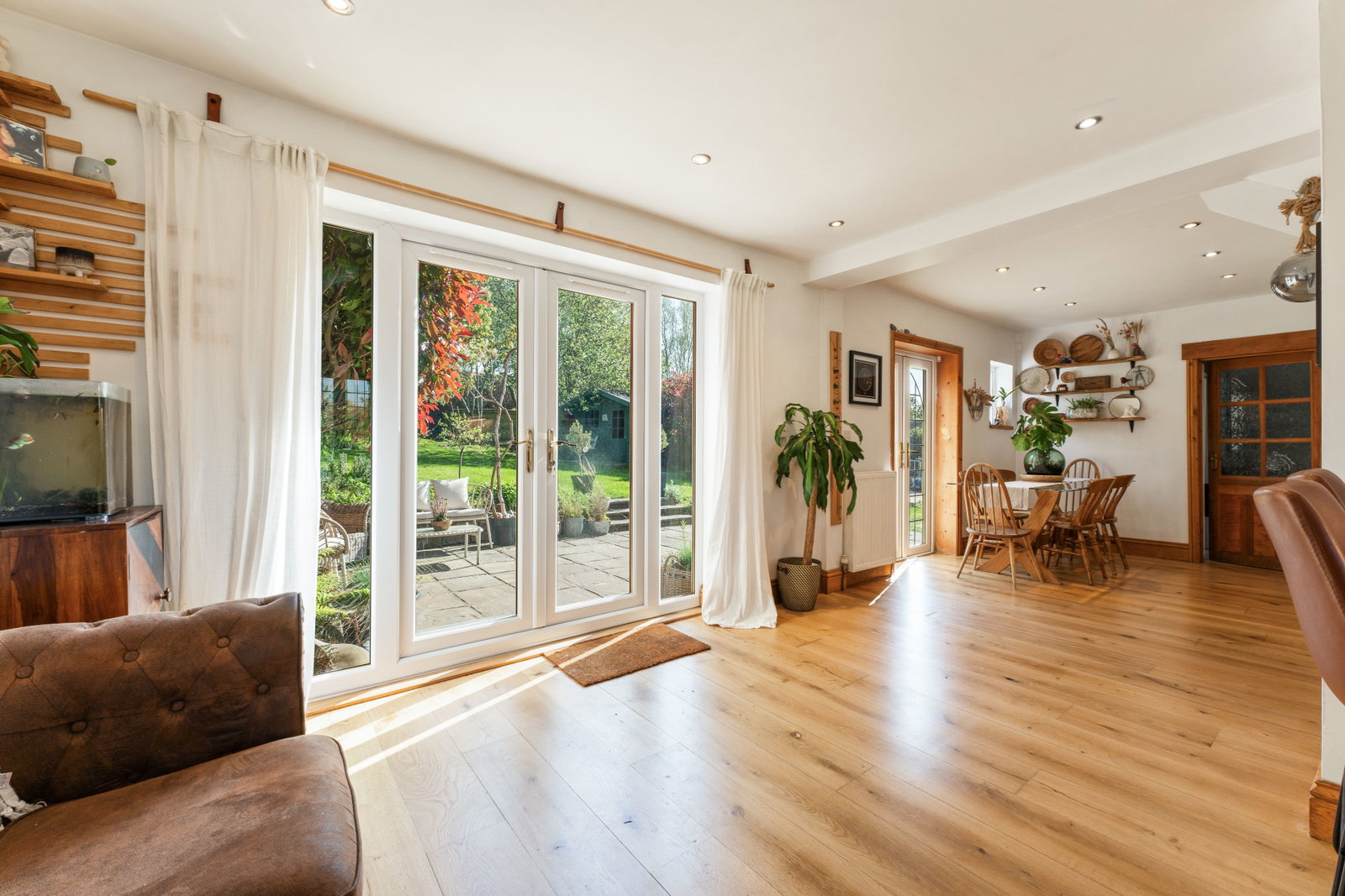 Semi Detached House for sale in Salisbury, Rollestone Road, Shrewton, SP3, 1705 m²