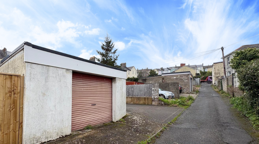 Terraced House in Torquay