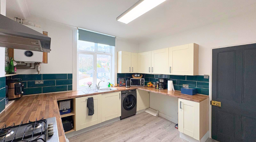 Terraced House in Torquay