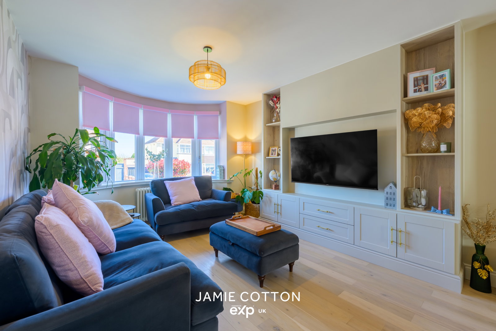 Semi Detached House in Stourbridge