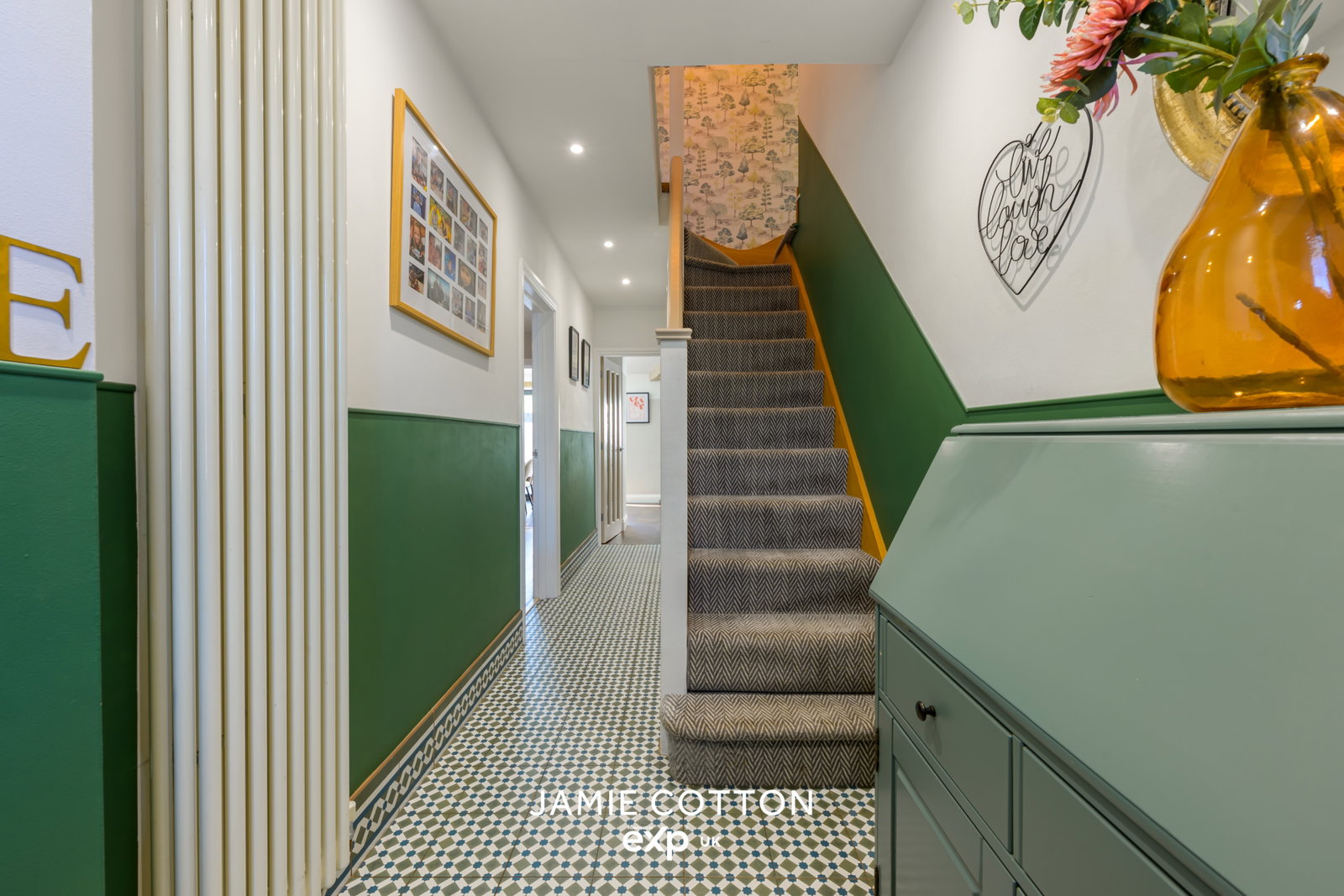 Semi Detached House in Stourbridge