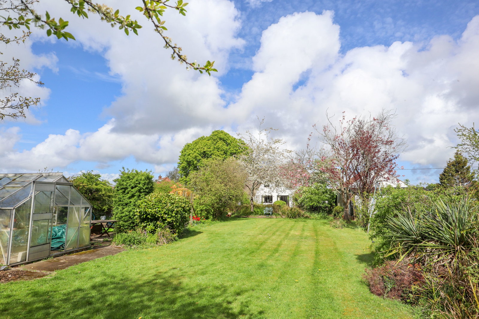 Detached House in Calne