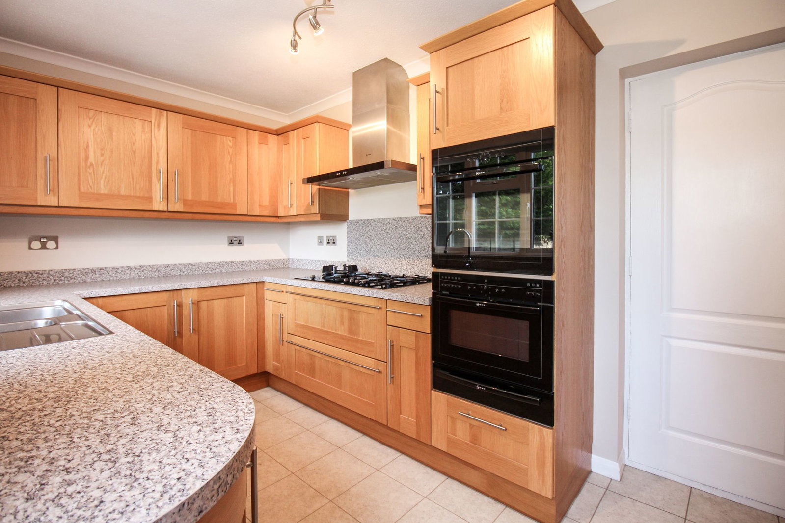 Detached House in Ashtead