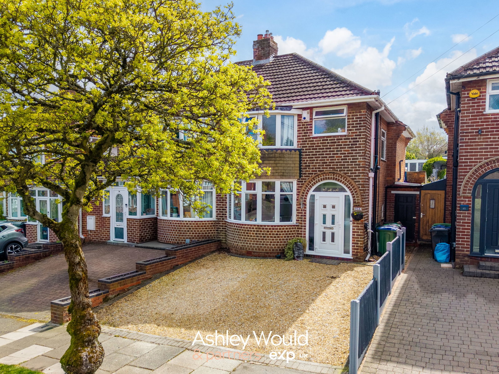 Semi Detached House in Oldbury