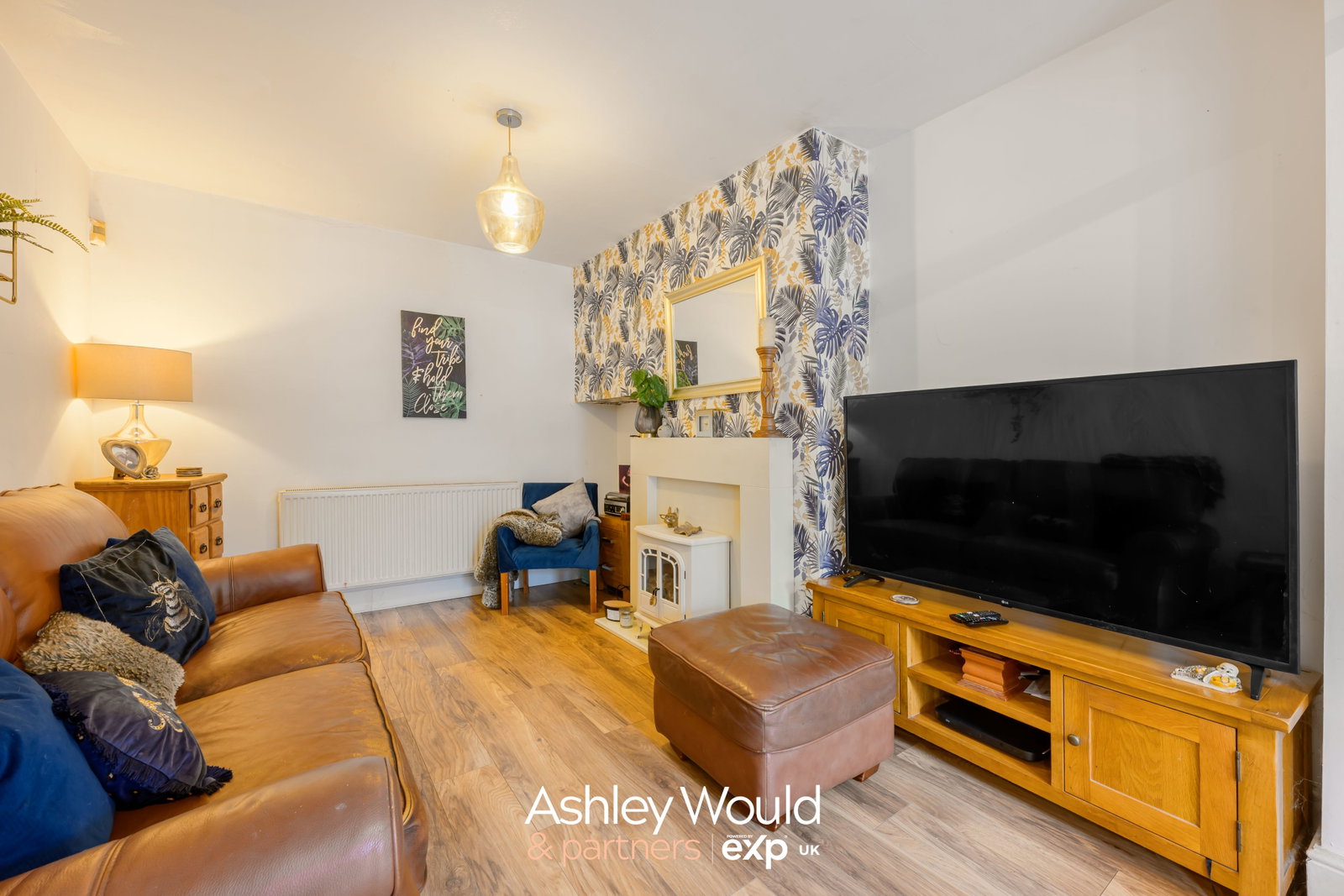 Semi Detached House in Oldbury