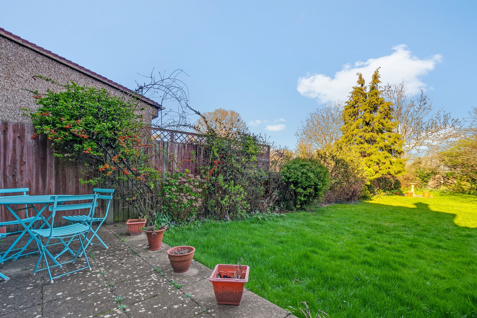 Semi Detached House in London
