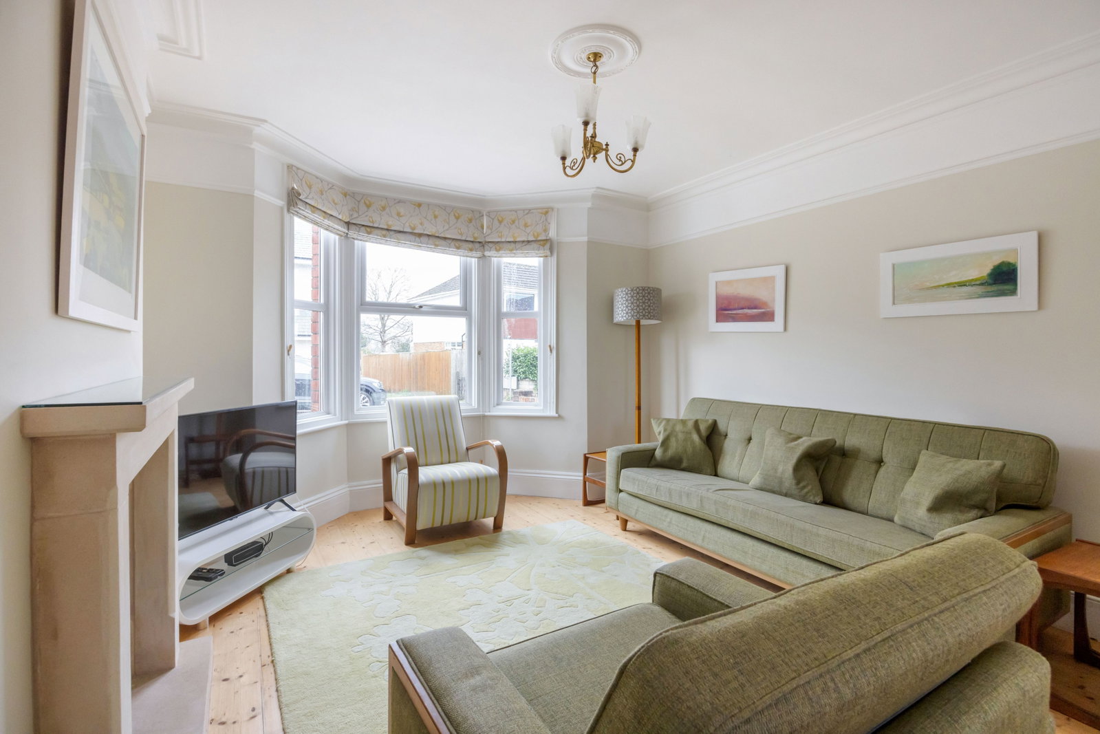 Semi Detached House in Cheltenham