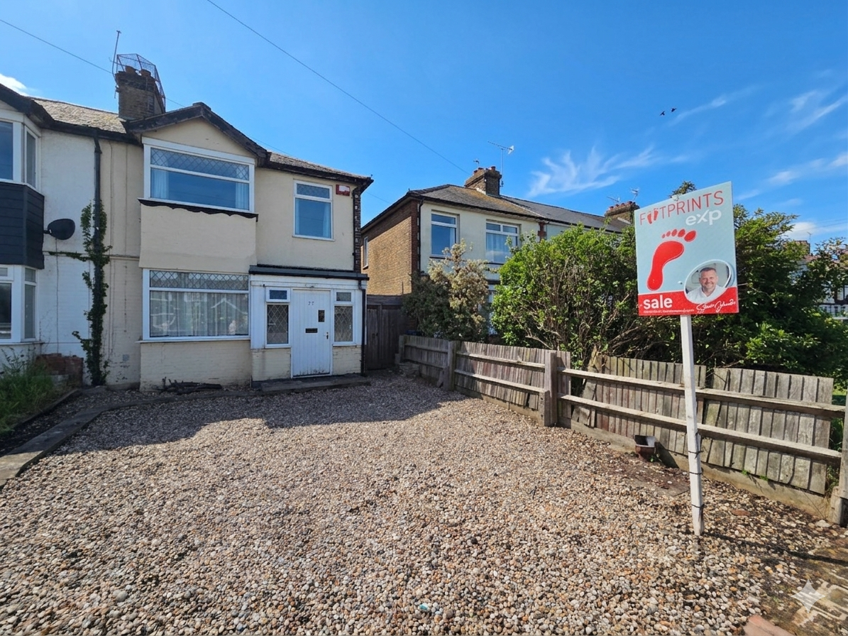 Semi Detached House in Ramsgate