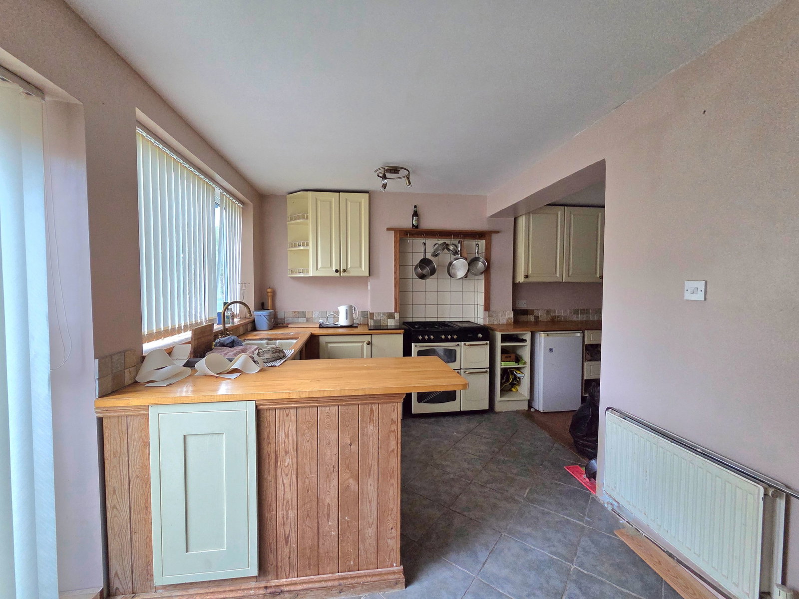 Semi Detached House in Ramsgate