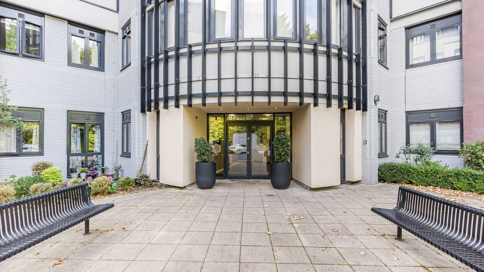 Apartment for sale in Solihull, Broadoaks, Streetsbrook Road, 463 m²