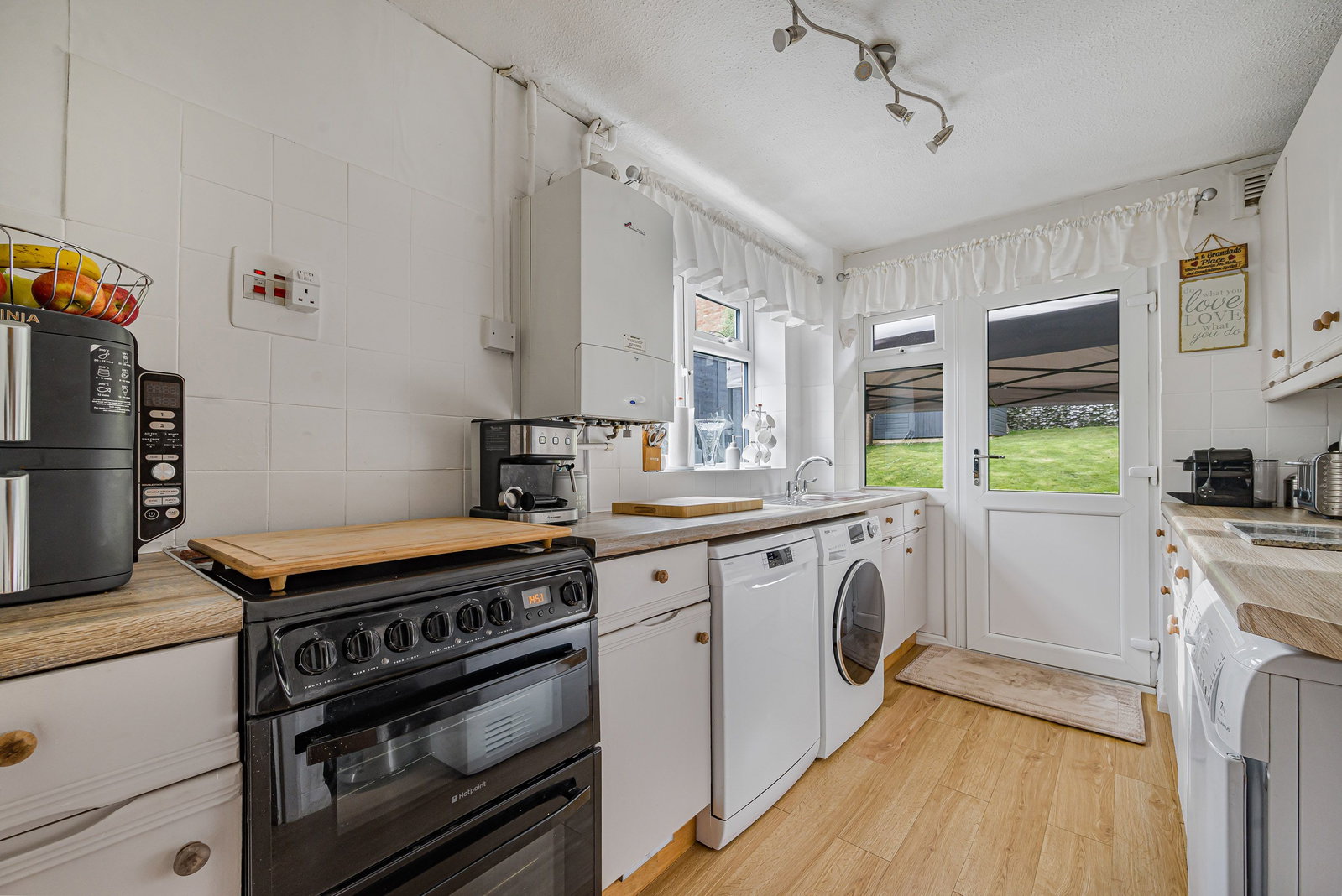 Semi Detached House in South Croydon