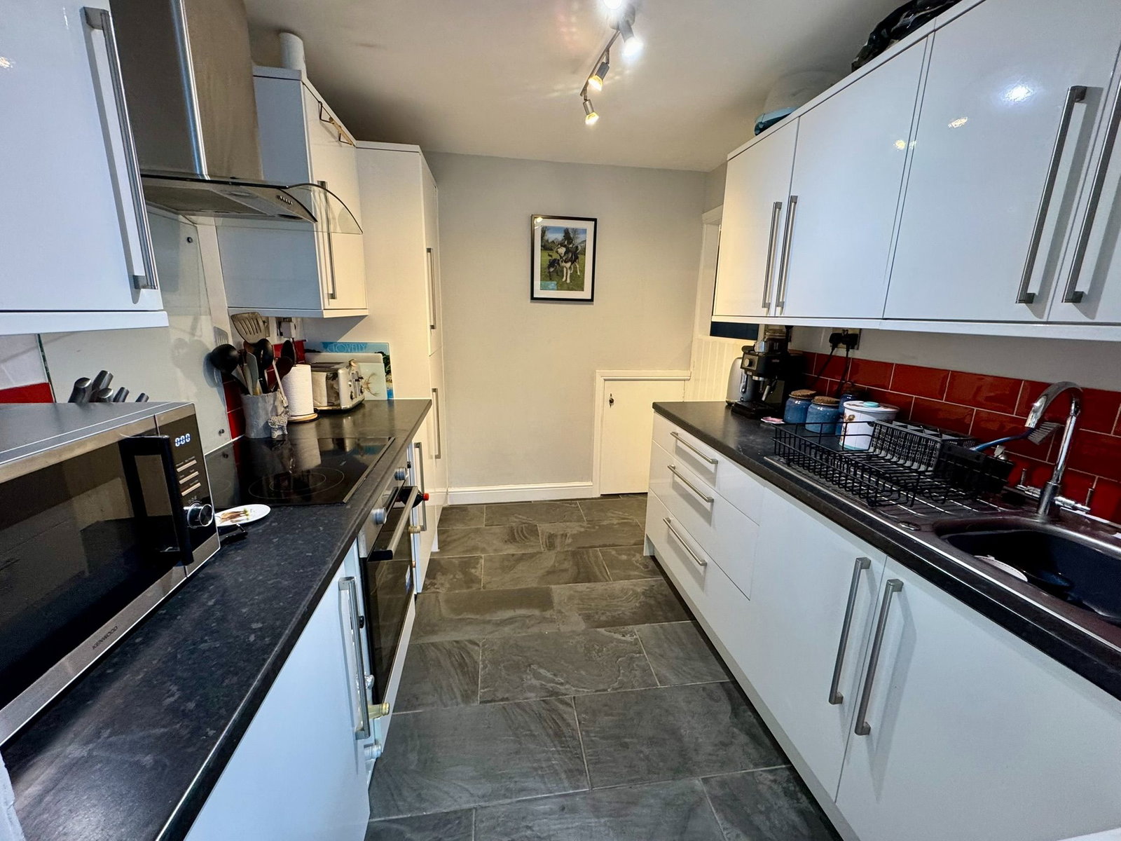Semi Detached House in Ashford
