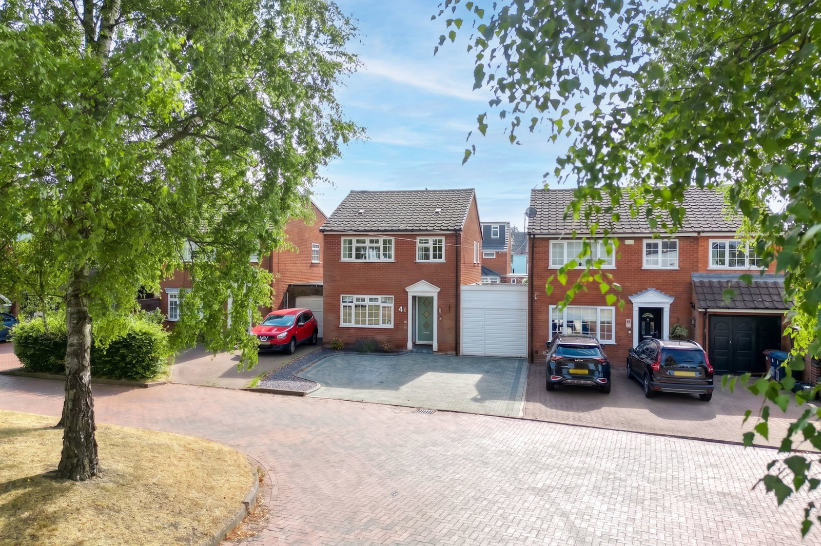 Link Detached House in Burntwood