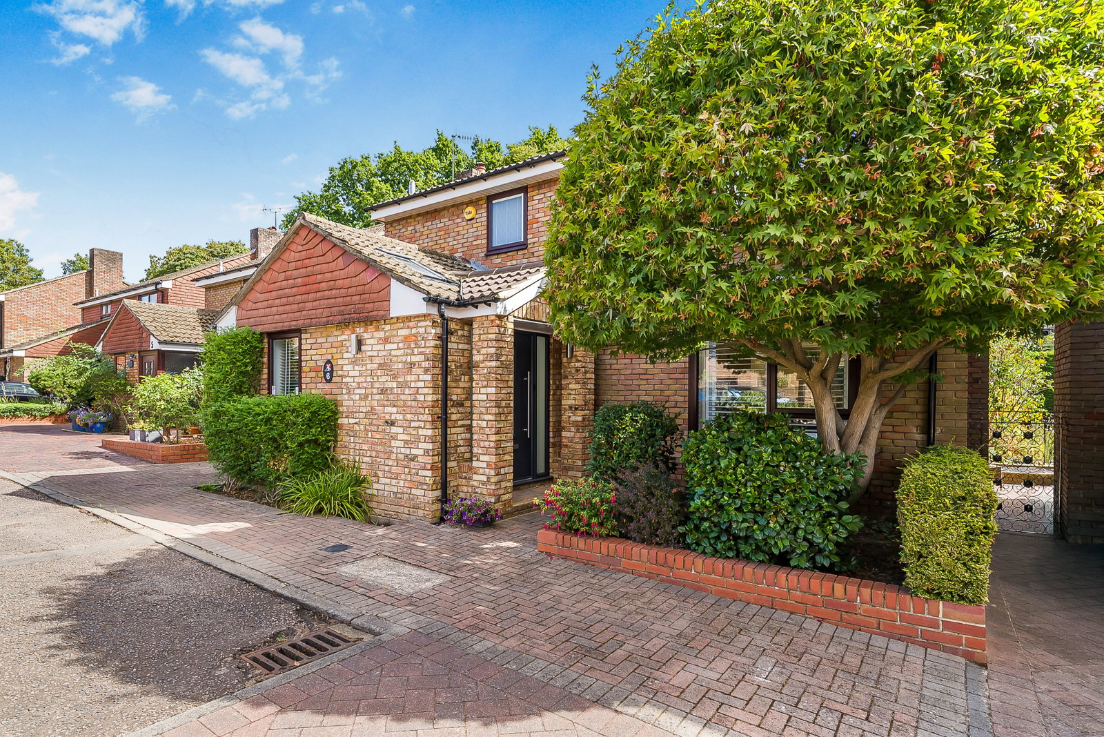Detached House for sale in Hemel Hempstead, Linden Glade, Boxmoor, Hemel Hempstead, HP1, 1420 m²
