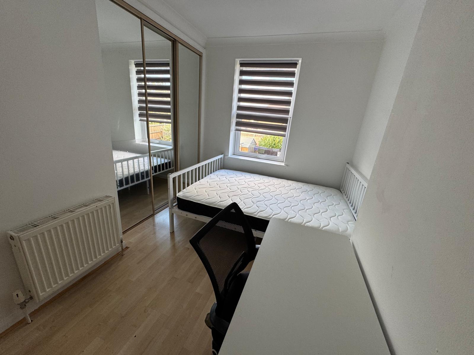 Semi Detached House in London