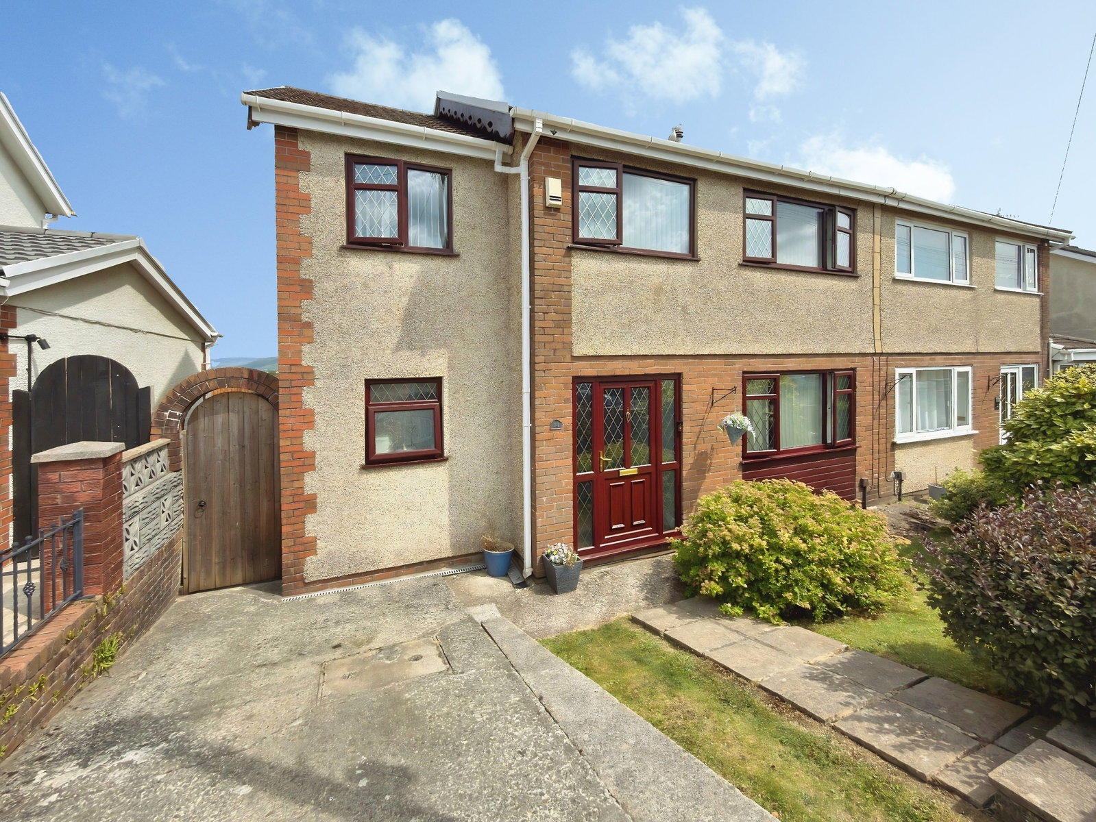 Semi Detached House in Swansea