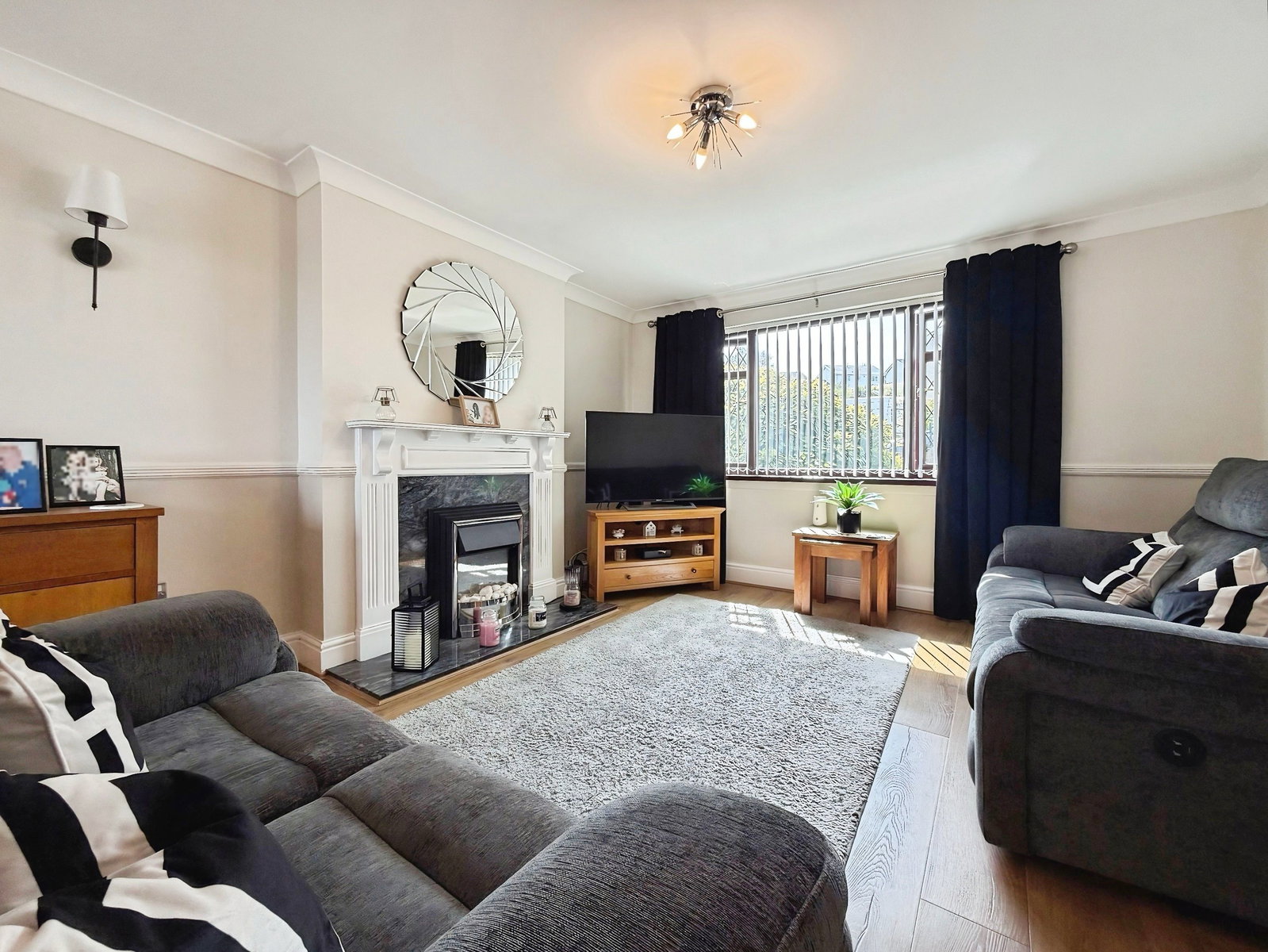 Semi Detached House in Swansea