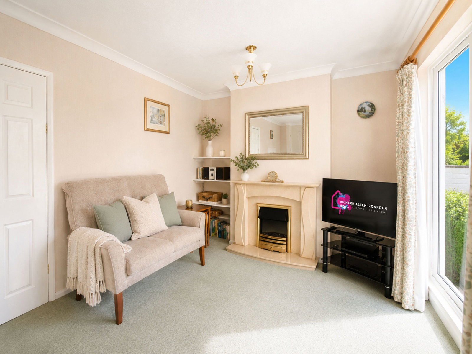 Semi Detached House in Stourbridge