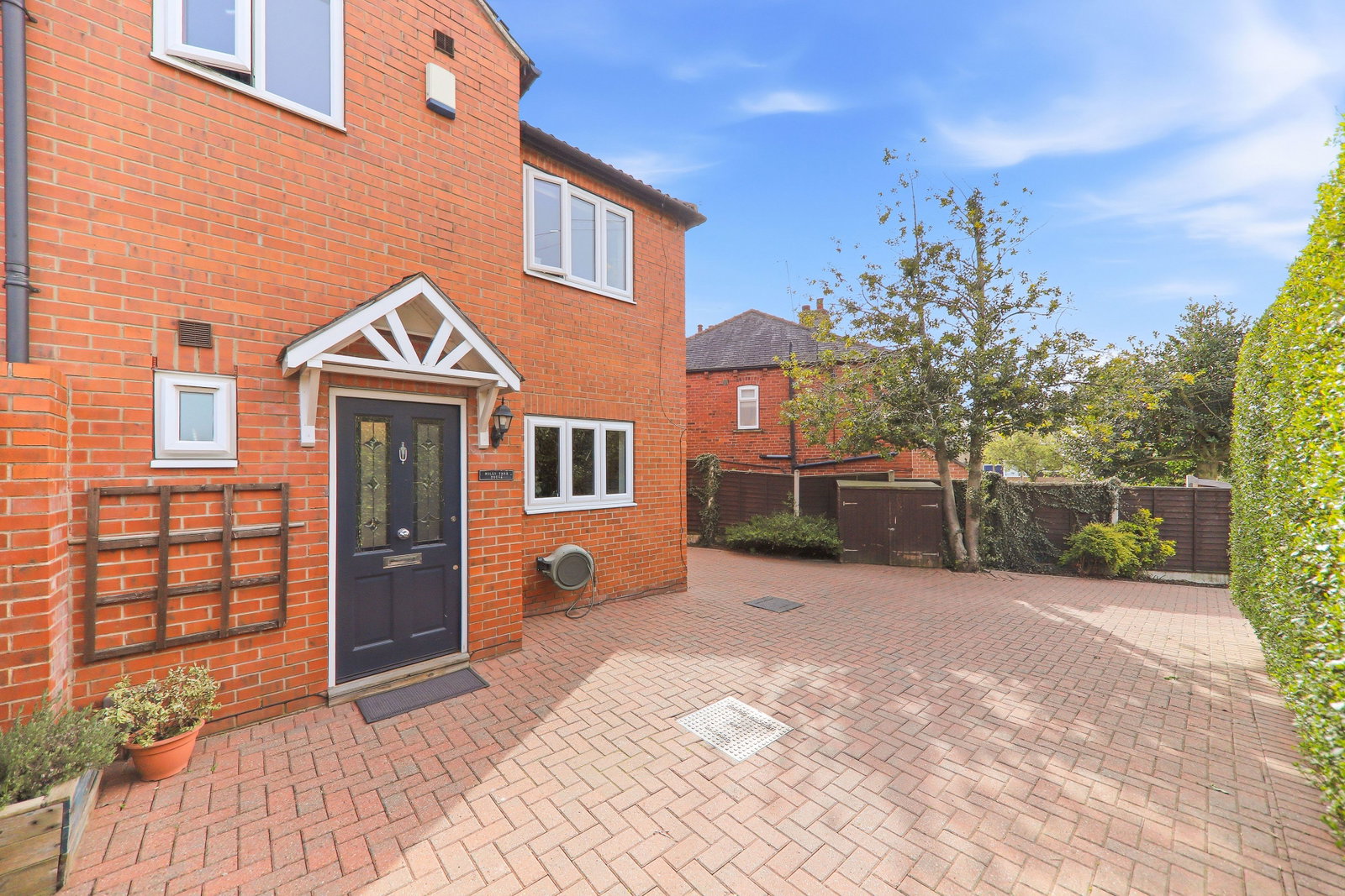 Semi Detached House in Wakefield
