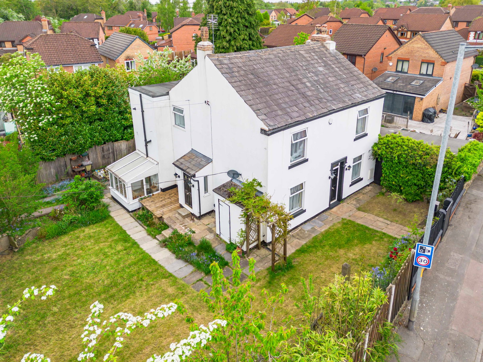 Detached House in Dukinfield