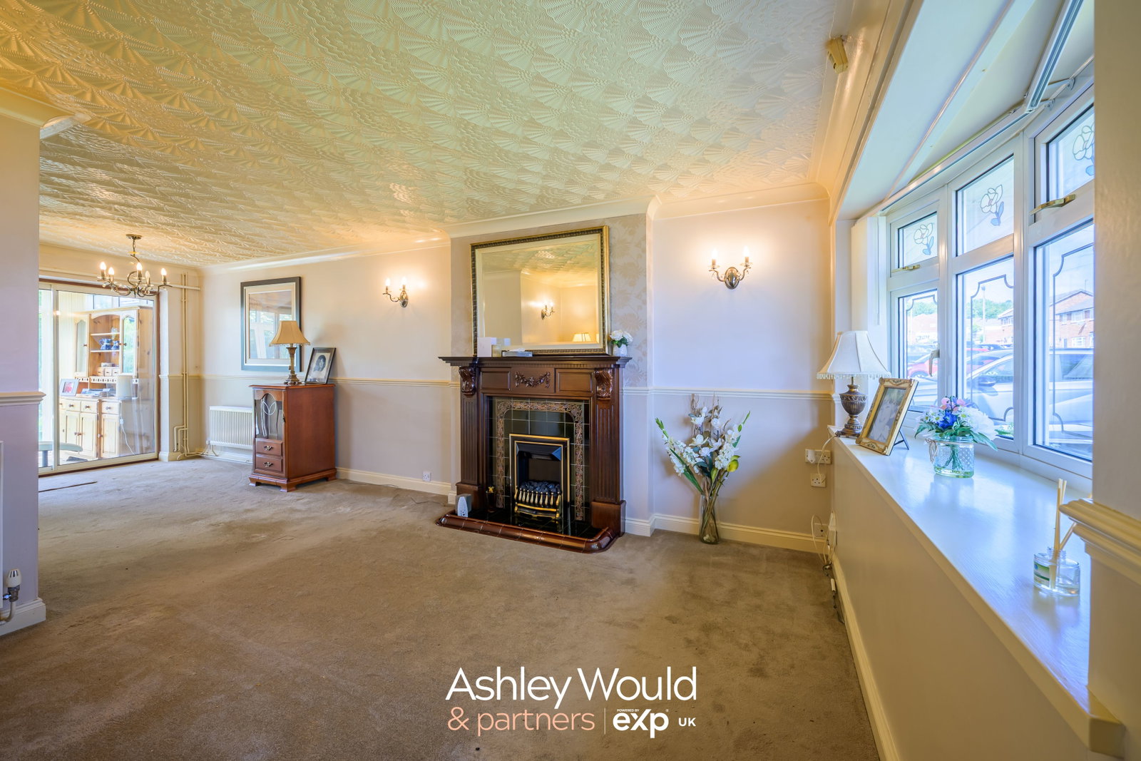 Semi Detached House in Rowley Regis