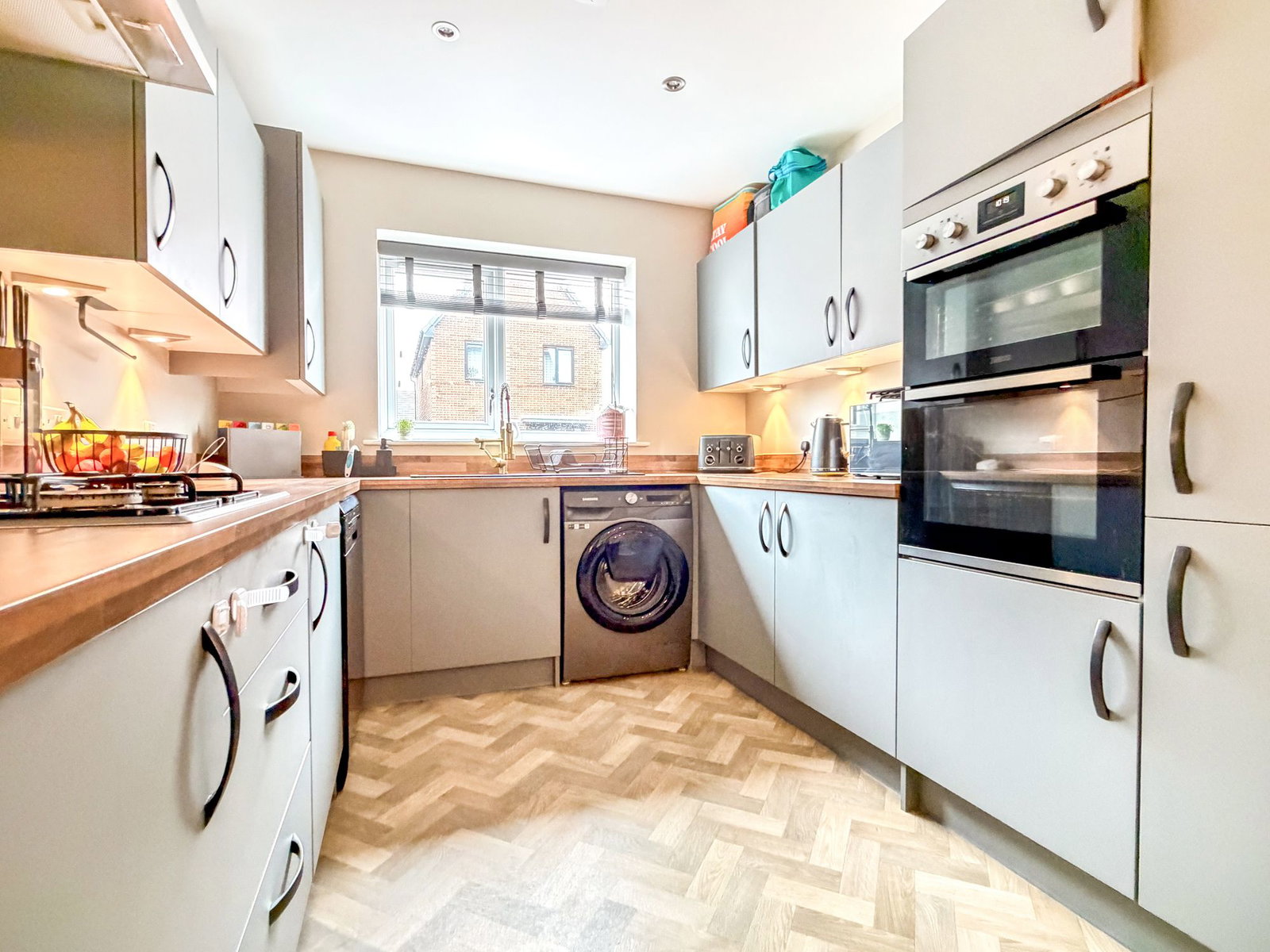 Semi Detached House in Hull