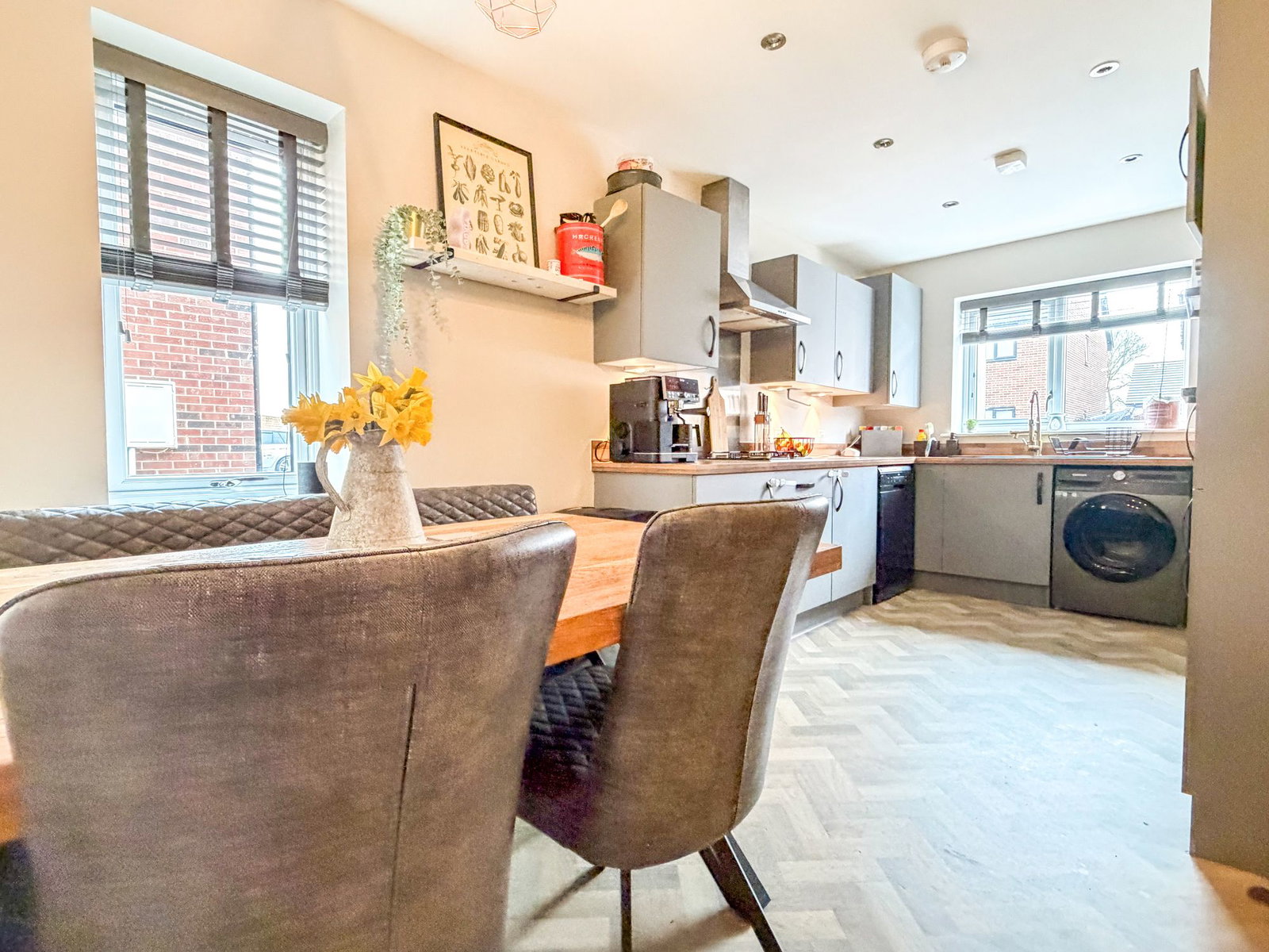 Semi Detached House in Hull