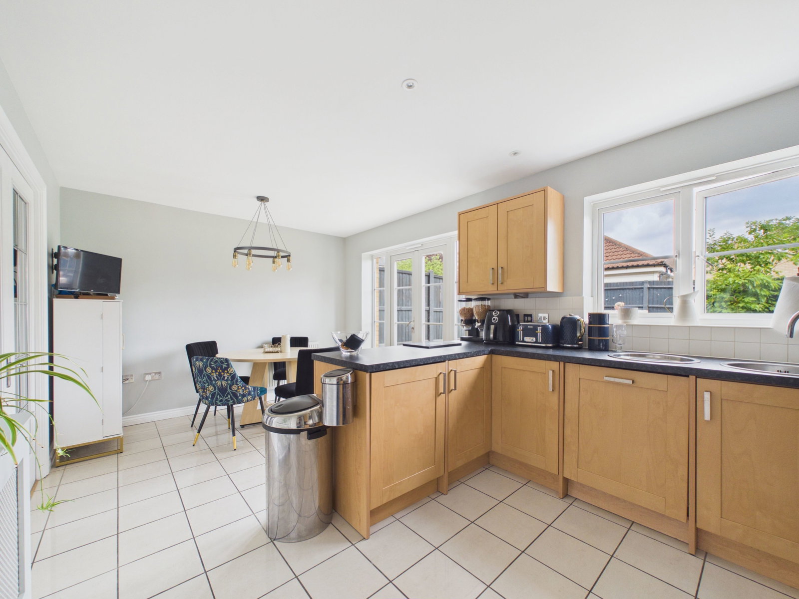 Link Detached House in Dunmow 5