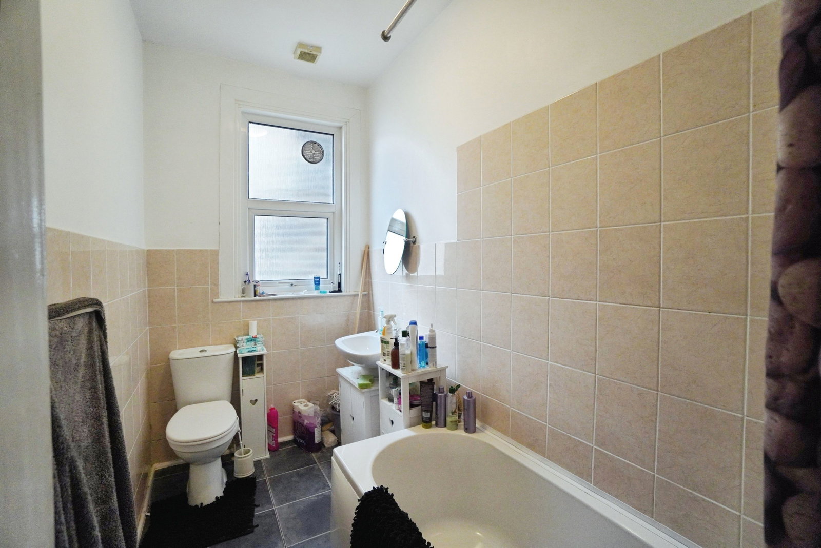 Flat in Westcliff-on-sea
