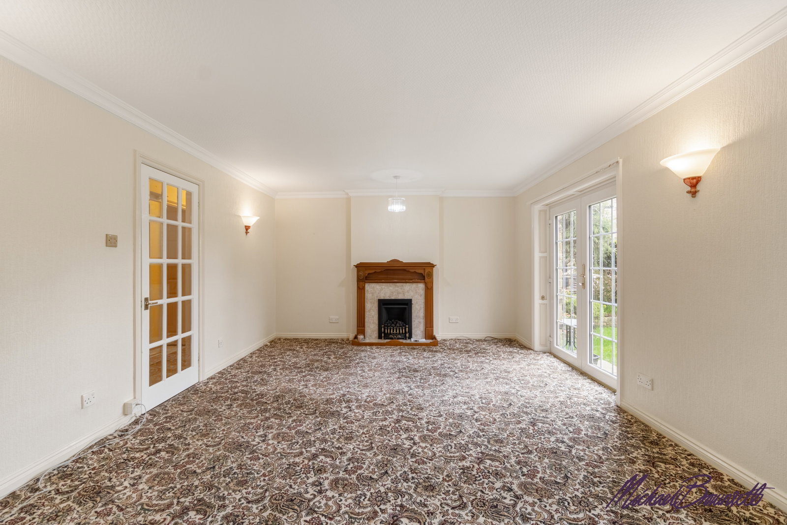 Flat in Halifax