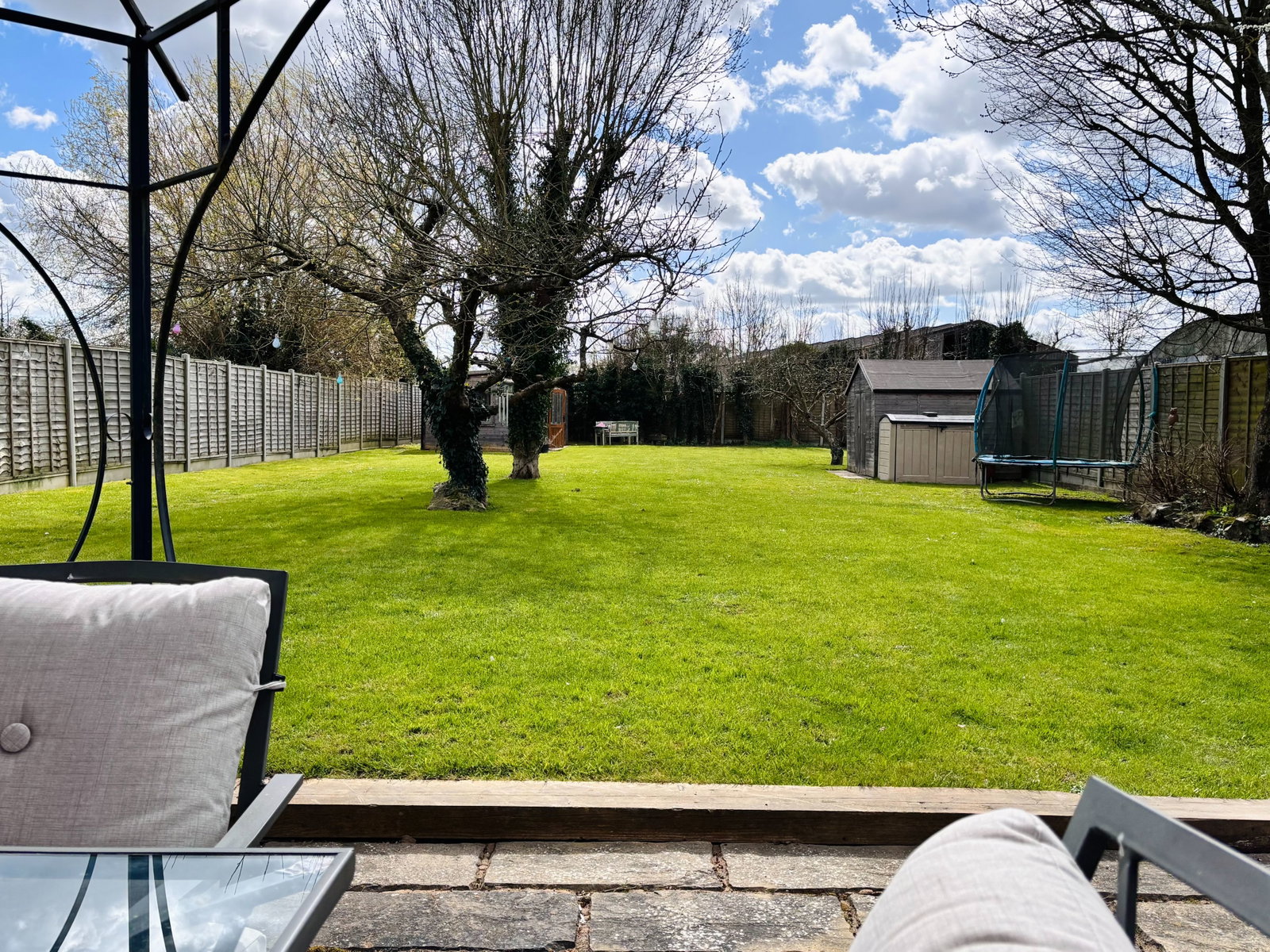 Bungalow in Ashford