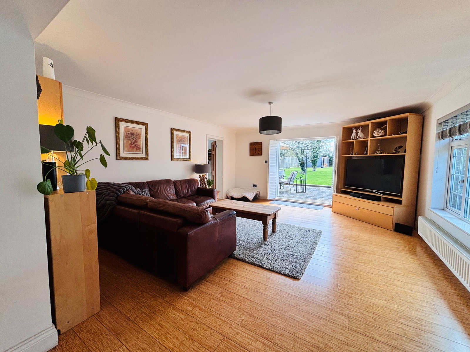 Bungalow in Ashford