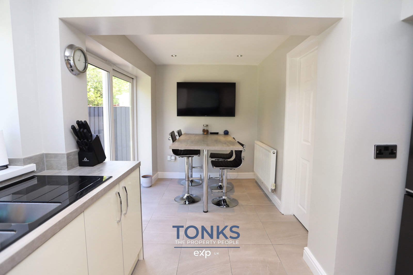 Semi Detached House in Halesowen