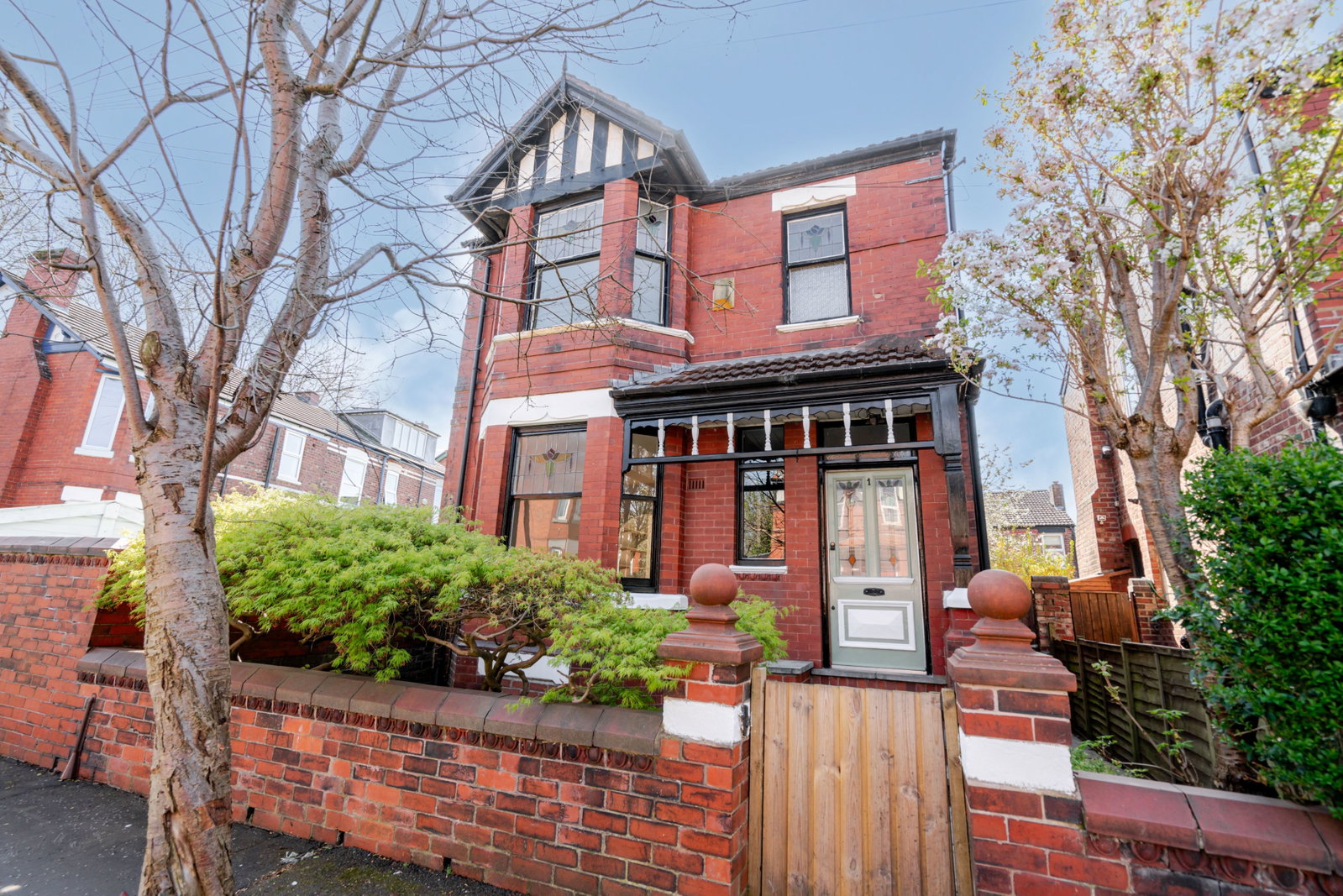 Detached House in Manchester