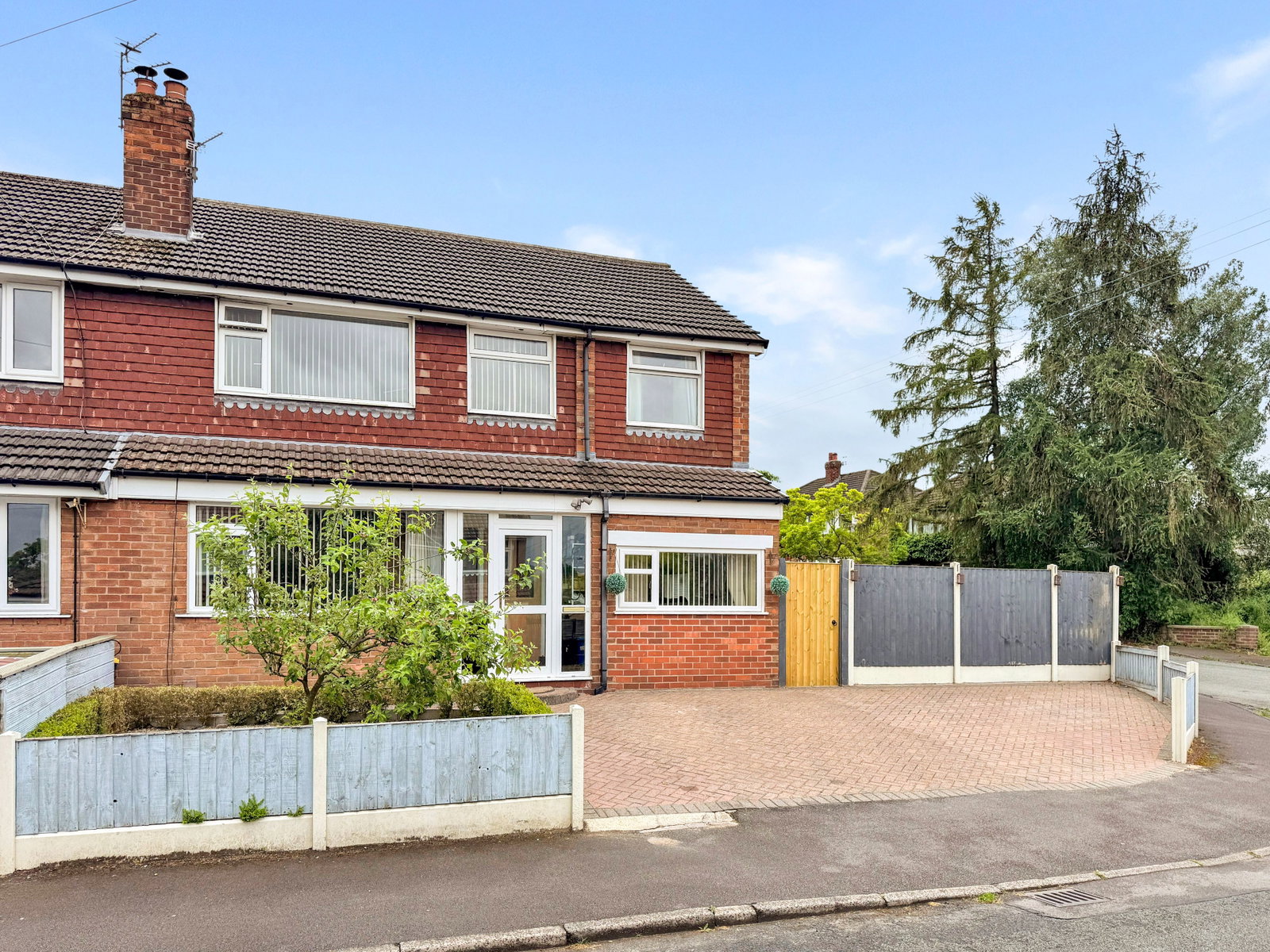 Semi Detached House in Stockport